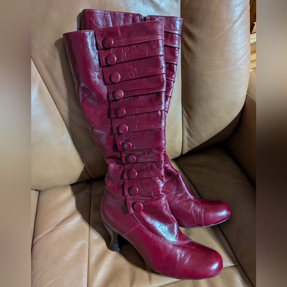 Miz Mooz Astor Tall Heeled Boots - Picture 8 of 12